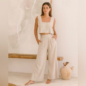 Wide-Leg 100% Linen Pants with Mother of Pearl Buttons - Sustainable Fashion